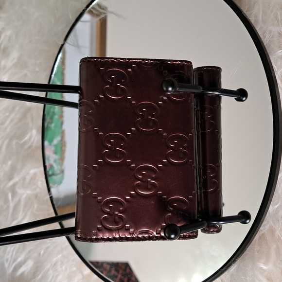 Gucci Guccissima Gold Heart Patent Leather Keyholder EUC - Picture 4 of 16